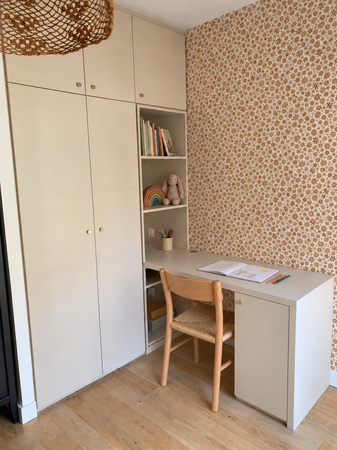 Dressing et bureau de chambre enfant sur mesure à Boulogne-Billancourt centre