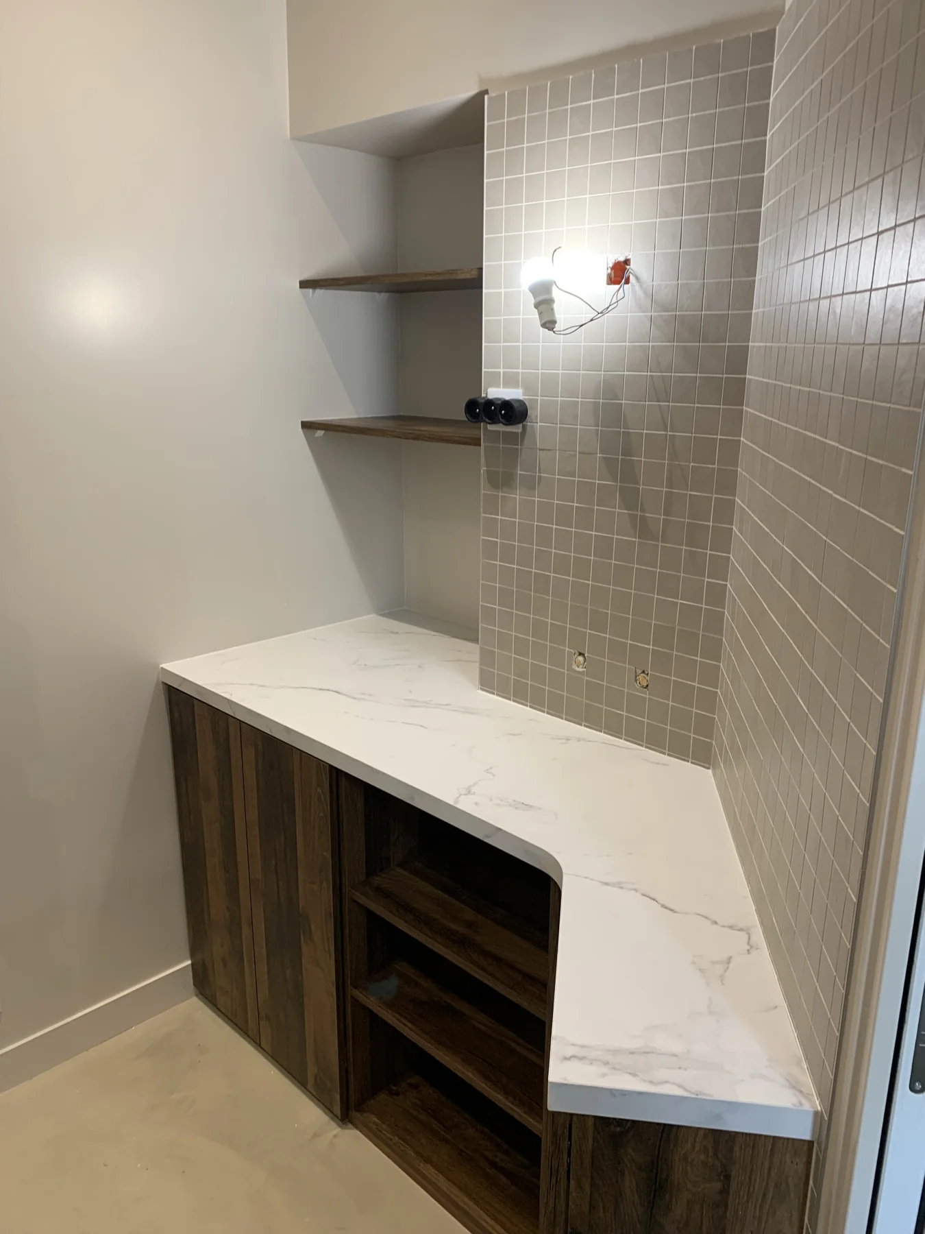 Un meuble bas en retour — vue 2