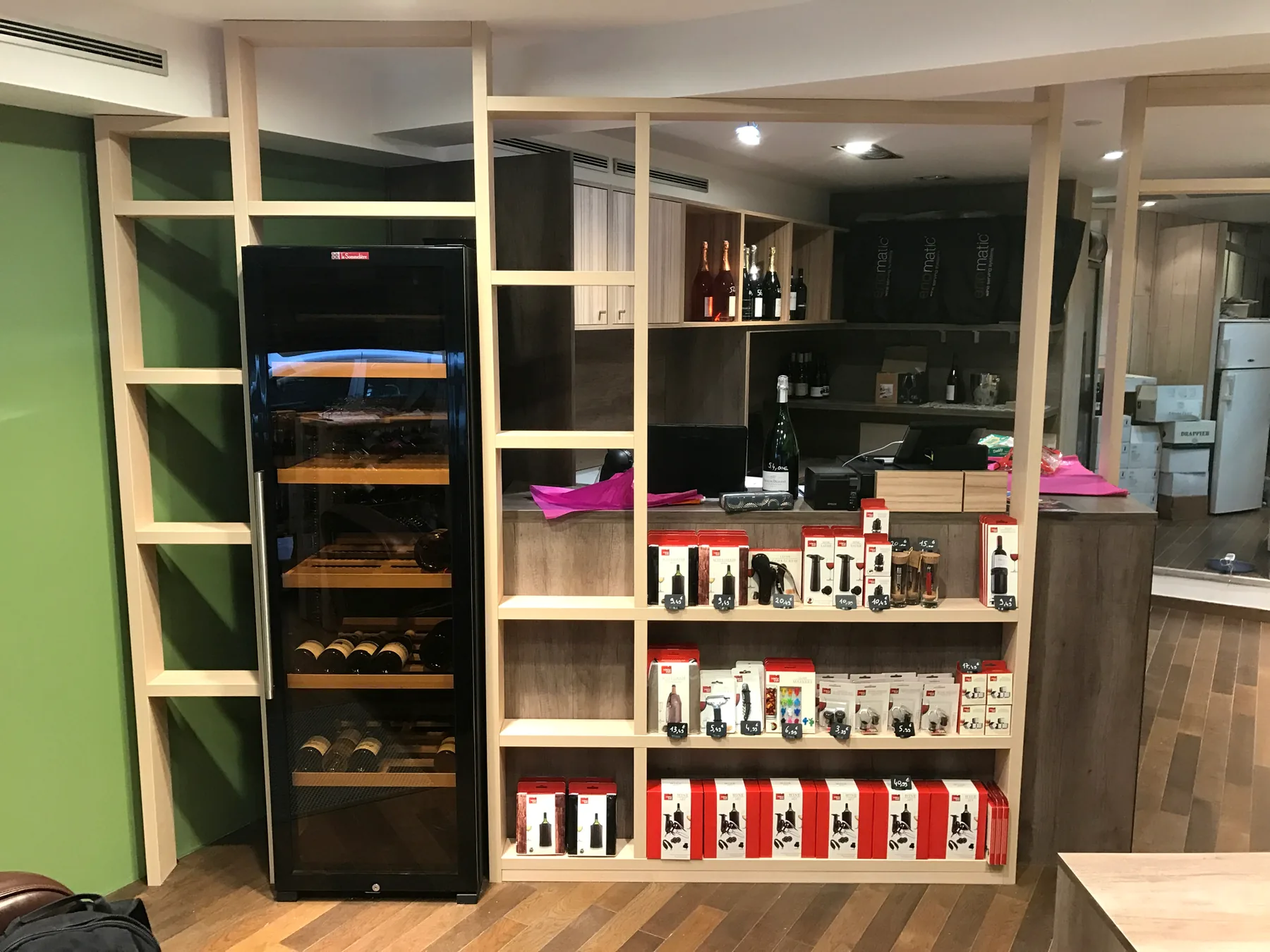Des produits en présentation — vue 1